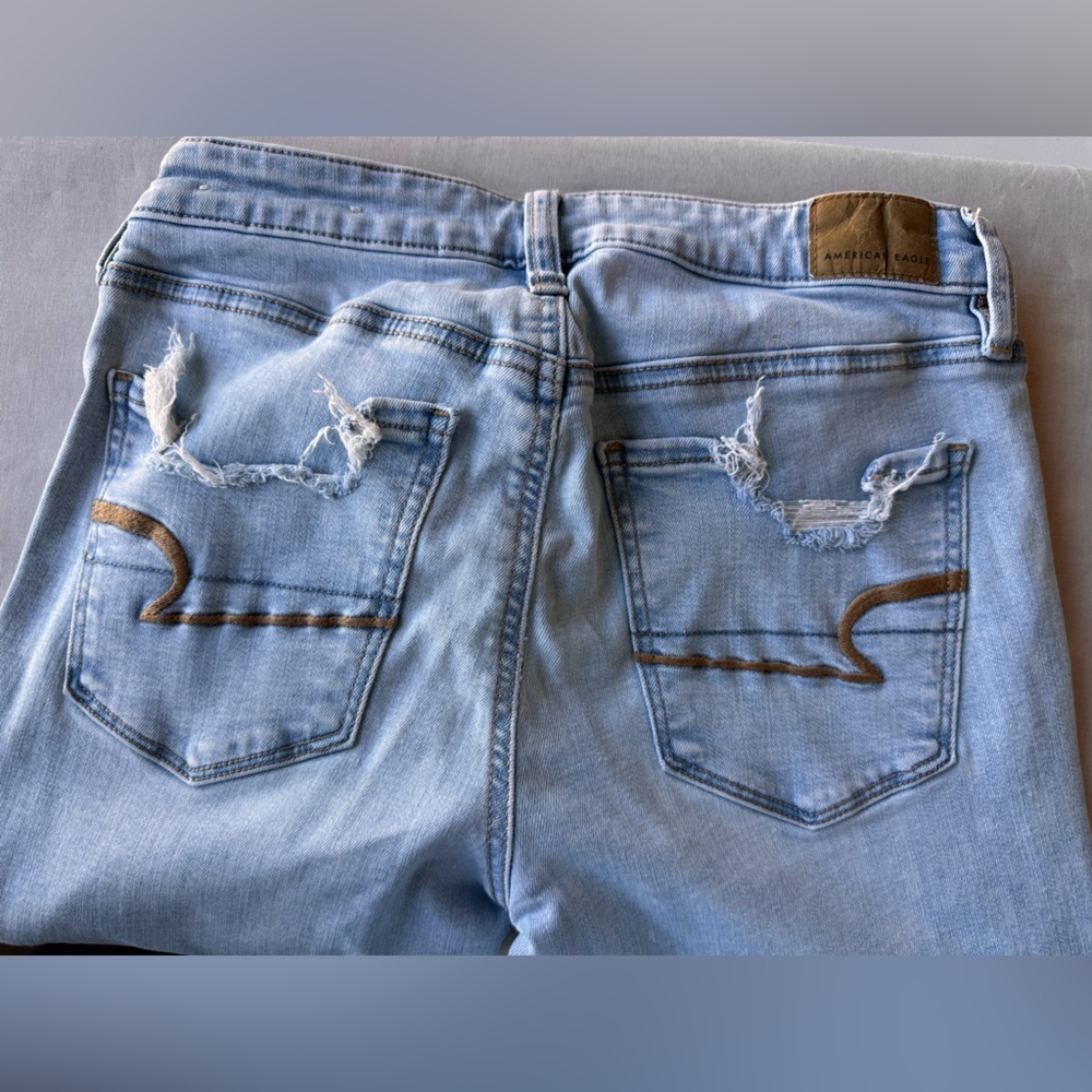 American Eagle Super Stretch Distressed Jegging - Picture 6 of 6